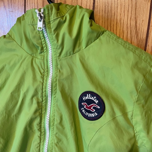 Hollister La Piedra/Solano California Lime Green Hooded Zippered Rain Jacket - Picture 13 of 15